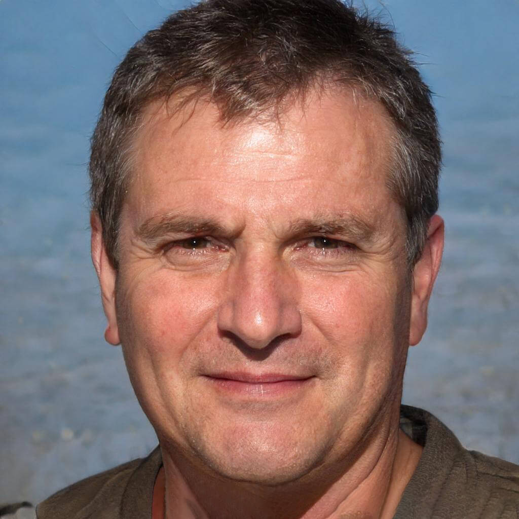 Михаил Тарасов